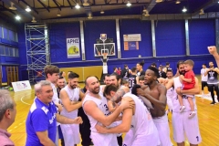 33599943_10215400121332320_1671009579728633856_n