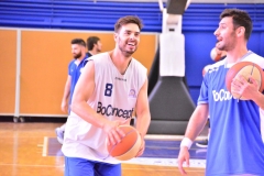 33455482_10215377526527464_4720573034337927168_n